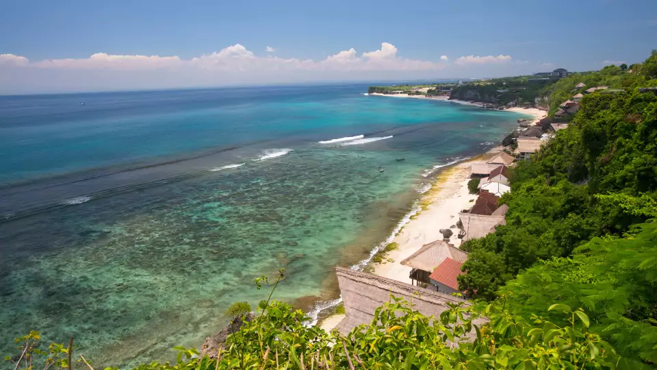 bingin-beach-bali