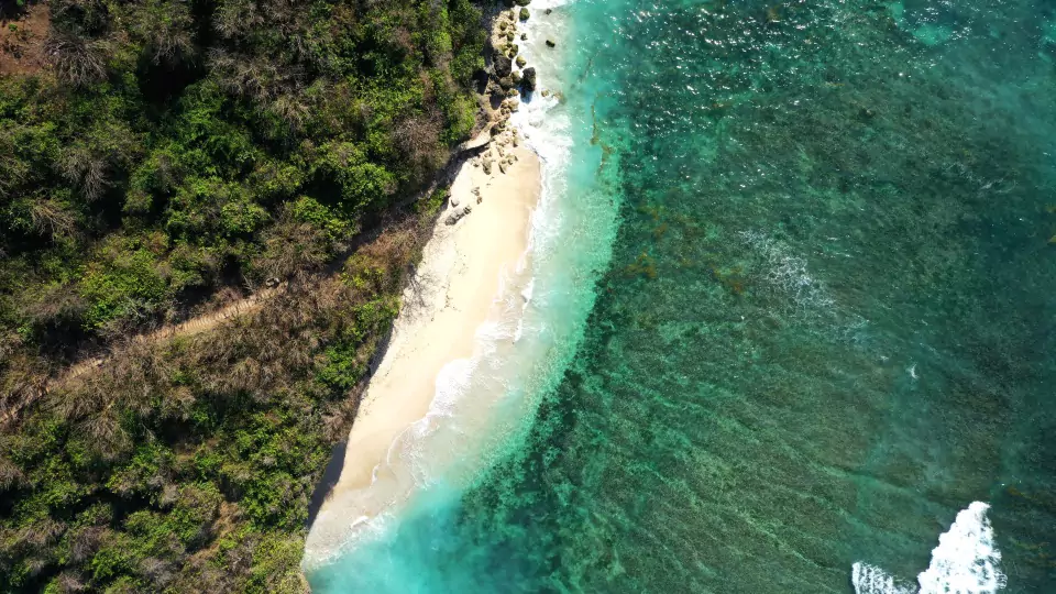 green-bowl-beach-bali